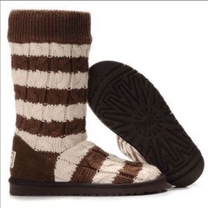 Cable knit brown and cream UGG Australia size 6